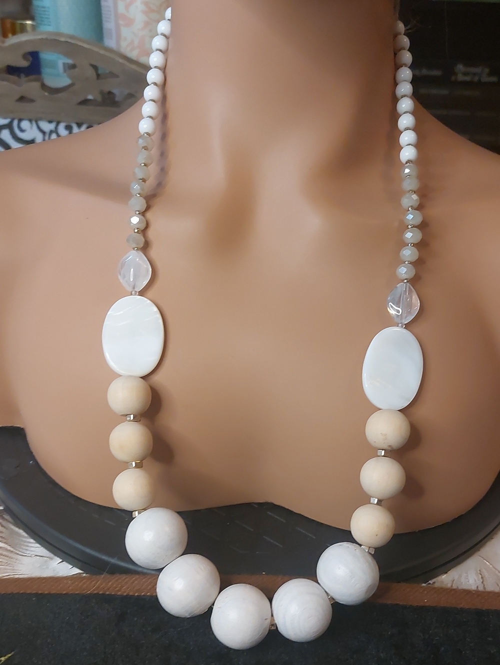 💚2/$25 Vintage Asymmetrical Chunky Boho Beaded Statement Necklace - 28"
